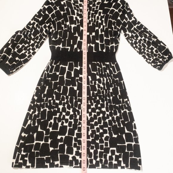 White House Black Market Sweater Dress Black White Geometric 3/4 Sleeve Small - Picture 7 of 11